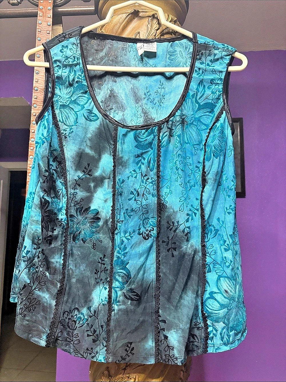 Camisole Floral Sleeveless Blouse in Blue & Black Size XL